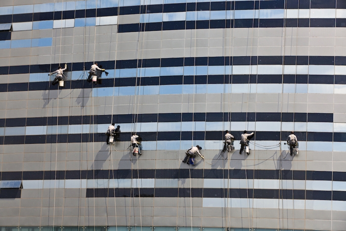 長(zhǎng)河灣小區(qū)中坤大廈外墻清洗